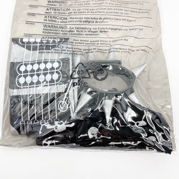 Spirit Halloween Child Unisex Super Skins Costume Rockstar Kit Guitar Bracelet - Picture 8 of 8